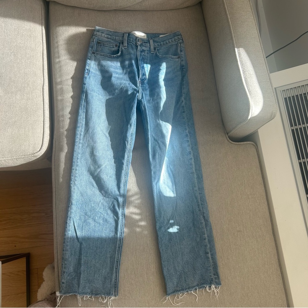 Aritzia Arlo Straight Leg Jeans (brand new)